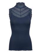 Rwbenita Silk Sl Turtleneck Lace To Navy Rosemunde