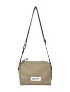 Day Gweneth Re-S Cb Boxy Beige DAY ET