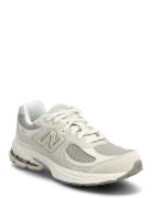 New Balance 2002 Kids Lace Cream New Balance