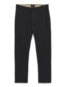 Motion Chino Taper Black Dockers