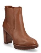 Layne Pebbled Leather Bootie Beige Lauren Ralph Lauren
