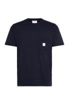 Square Pocket T-Shirt Navy Makia