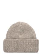 Oma Beanie Beige Becksöndergaard