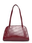 Chris2.0Qf_Shbaglong Burgundy HUGO