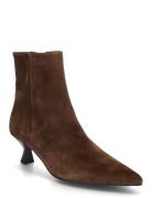 Wilma Brown Pavement