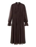 Ruffled Dress With Puffed Sleeves Brown Mango