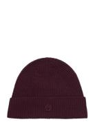 Leah-B-Icon_Hat Burgundy BOSS