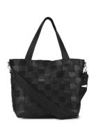 Chip11 Black Ilse Jacobsen