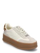 Off-Track Cream Steve Madden
