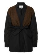 Yasmediso Ls Quilted Jacket S. Black YAS