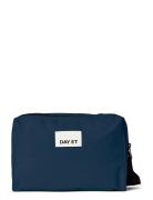 Day Gweneth Re-S Washbag L Navy DAY ET