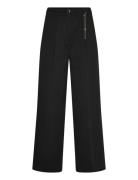 Henesa-2-W Black HUGO