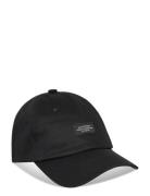Crew Cap Black Makia