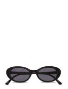 Pcsanna Sunglasses Noos Bc Black Pieces