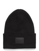 Xevon_B Black HUGO