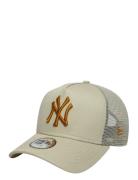 Chyt League Ess Trucker Neyya Beige New Era