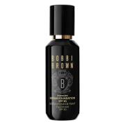 Bobbi Brown Intensive Serum Foundation SPF30 30 ml - 08 Walnut