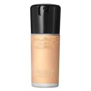 MAC Studio Radiance Serum-Powered Foundation 30 ml - NC14.5