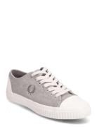 Hughes Low Textured Suede Matalavartiset Sneakerit Tennarit Fred Perry