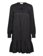 Fqlou-Dress Polvipituinen Mekko Black FREE/QUENT