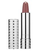 Dramatically Different Lipstick Huulipuna Meikki Red Clinique