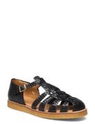 Sandals - Flat - Closed Toe Matalapohjaiset Sandaalit Black ANGULUS