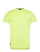 Essential Logo Emb Neon Tee Tops T-shirts Short-sleeved Yellow Superdr...