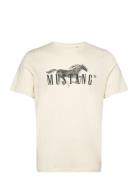 Style Austin Tops T-shirts Short-sleeved Cream MUSTANG