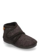 Slippers Wool Velcro Aamutossut Sisäkengät Brown En Fant