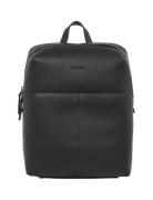 Clean Essential Squared Bp Reppu Laukku Black Calvin Klein