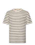 Akkikki Jacq Stripe Tee Tops T-shirts Short-sleeved Beige Anerkjendt