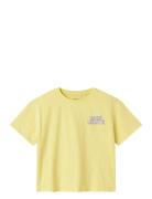 Nkfmuba Squishmallows Nreg Ss Top Vde Tops T-shirts Short-sleeved Yell...