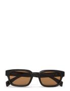 Bold Rectangular Frame Sunglasses Neliönmuotoiset Aurinkolasit Black W...