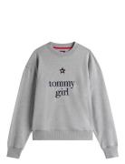 Tommy Girl Graphic Crew Neck Tops Sweat-shirts & Hoodies Sweat-shirts ...