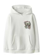 Nkmbastian Ls Swe Wh Bru Box Ps Noos Tops Sweat-shirts & Hoodies Sweat...