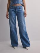 Only - Wide leg jeans - Medium Blue Denim - Onlbritney Low Wide Dnm Cs...