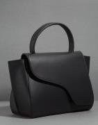 ATP ATELIER - Musta - Arezzo Leather Handbag