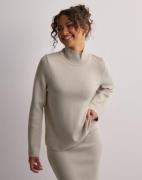 Object Collectors Item - Beige - Objreynard Square Sleeve Pullover N