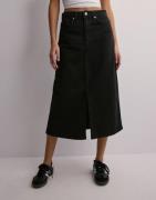 Selected Femme - Musta - Slfkrista-Gerda Hw Blck Dnm Max Ski