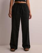 Pieces - Musta - Pcwendy Mw Broderie Angalise Pant D