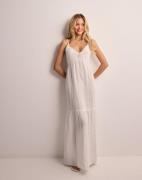 Pieces - Valkoinen - Pcastina Strap Maxi Dress Sww Bc