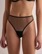 Bluebella - Musta - Naomi High-Waist Thong