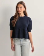 Nelly - Sininen - Peplum Knit Top