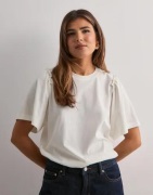 Selected Femme - Valkoinen - Slfpenelope 2/4 Ruffle Tee Noos