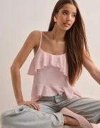 Nelly - Vaaleanpunainen - Cute Flounce Strap Top