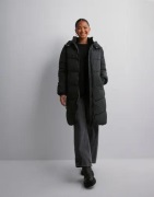 Pieces - Musta - Pcjamilla Long Puffer Jacket Noos B