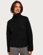 Selected Femme - Musta - Slfgabella Ls Knit High-Neck W