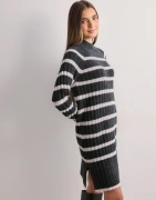 JDY - Harmaa - Jdymiley L/S Hn Stripe Dress Knt