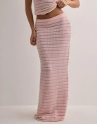 Nelly - Vaaleanpunainen - Love It Maxi Skirt