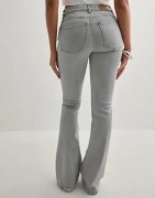 Gina Tricot - Harmaa - Low waist bootcut jeans